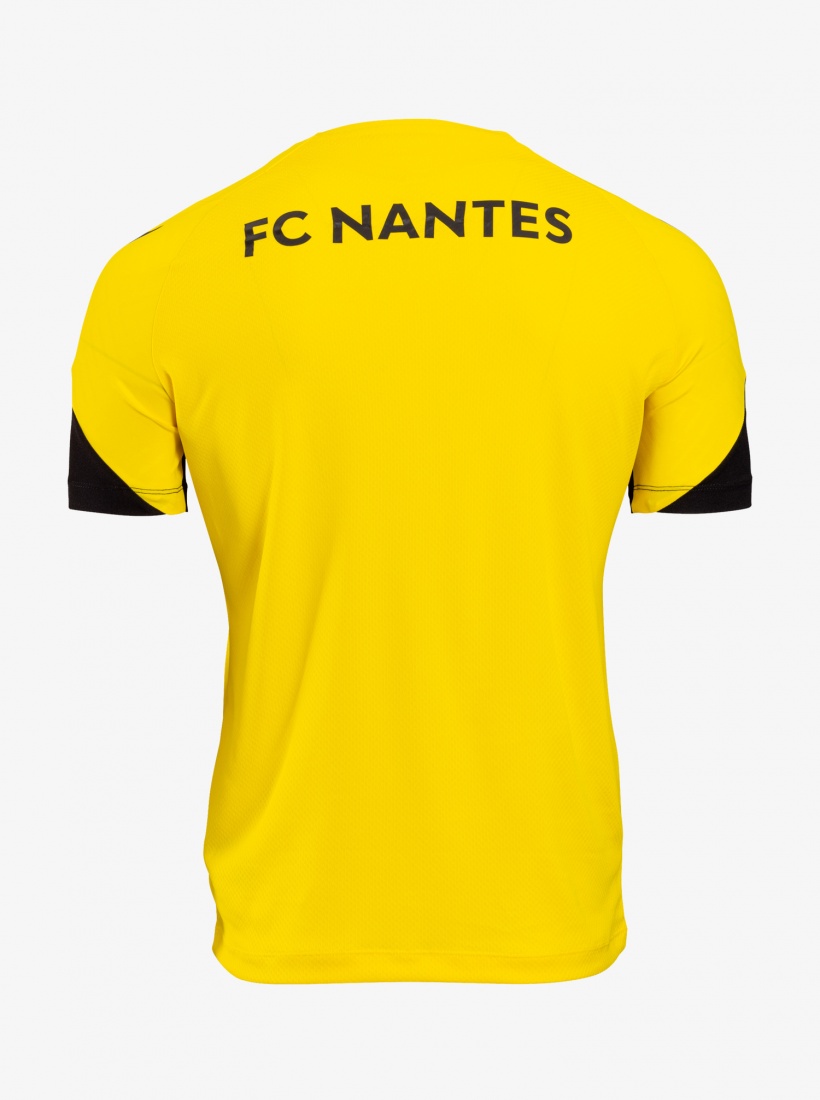 FC Nantes  MAILLOTS 2023-2024 - Entre élégance et tradition