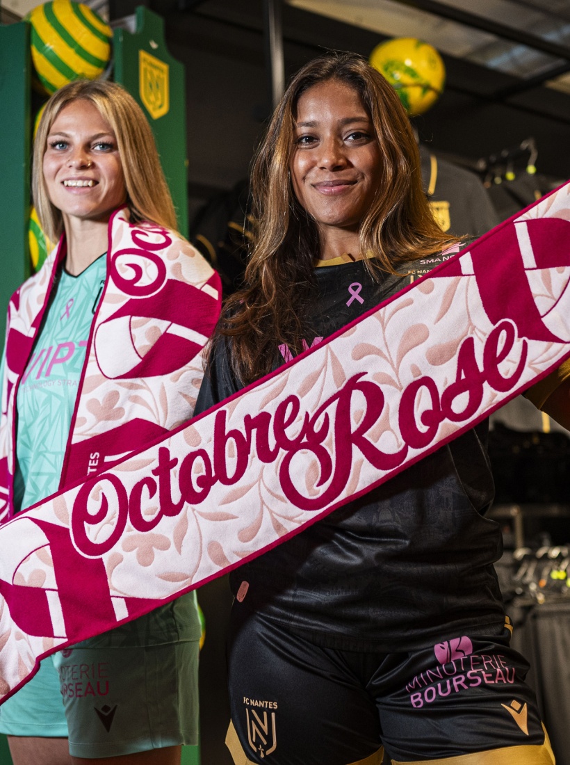 Echarpe Octobre Rose FC Nantes 24/25