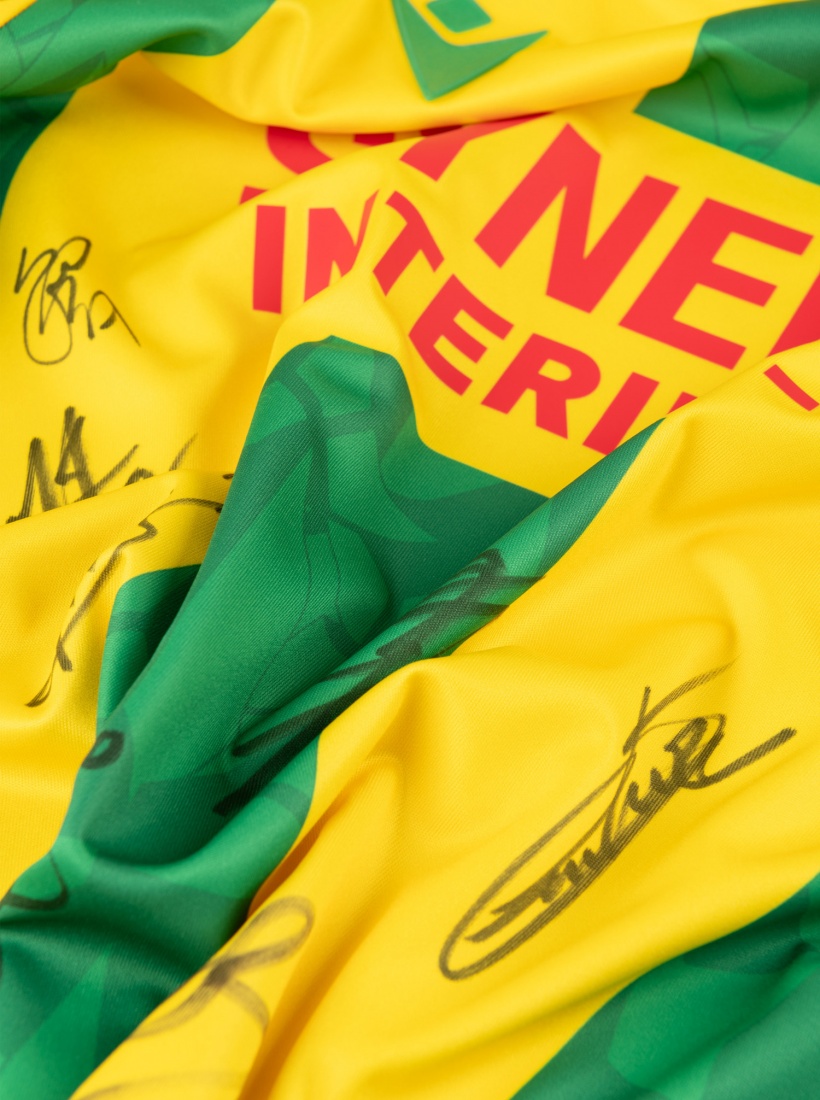 Maillot Domicile Dédicacé FC Nantes 24/25