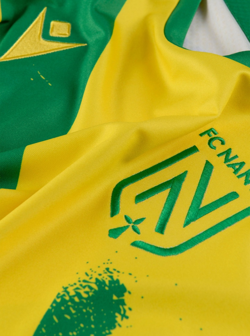 Maillot Pré-Match Adulte FC Nantes 25/26