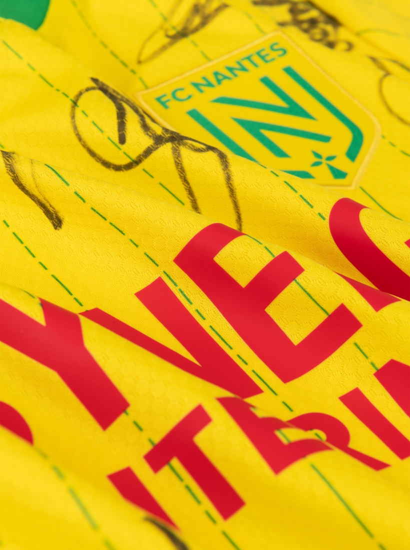 Maillot Domicile Dédicacé FC Nantes 25/26